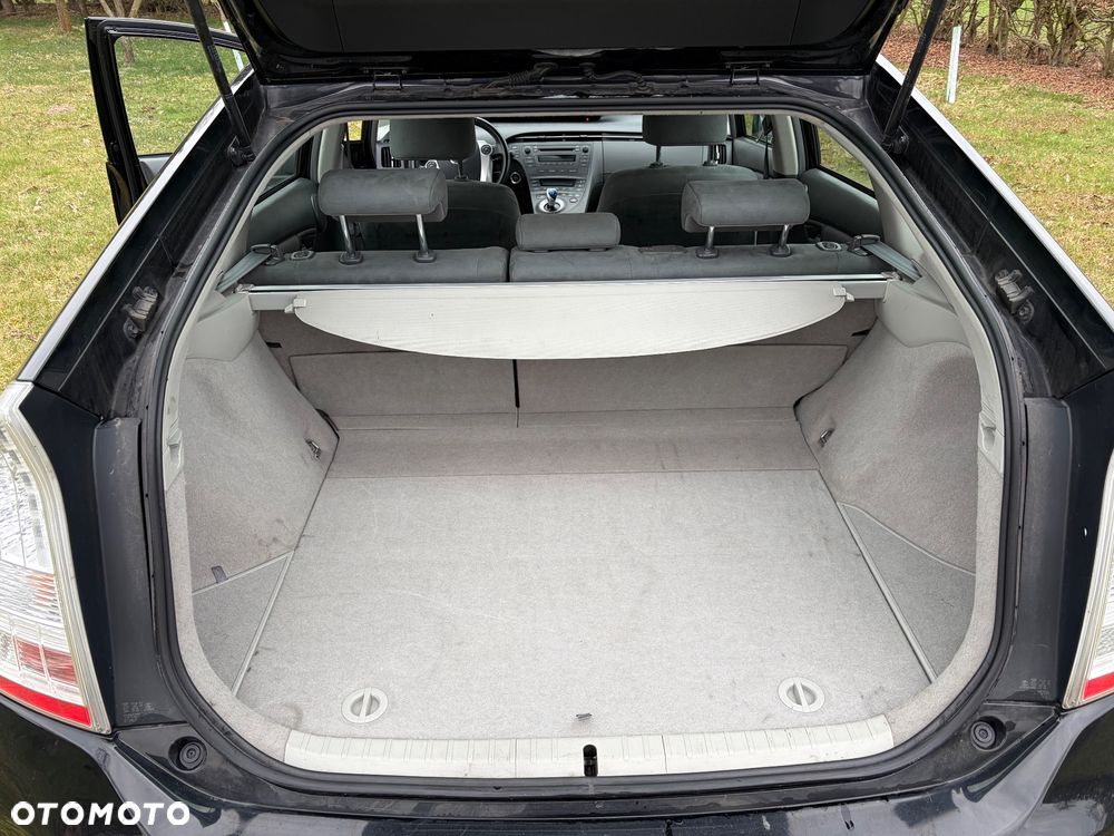 Toyota Prius 1.8 HSD Active - 14