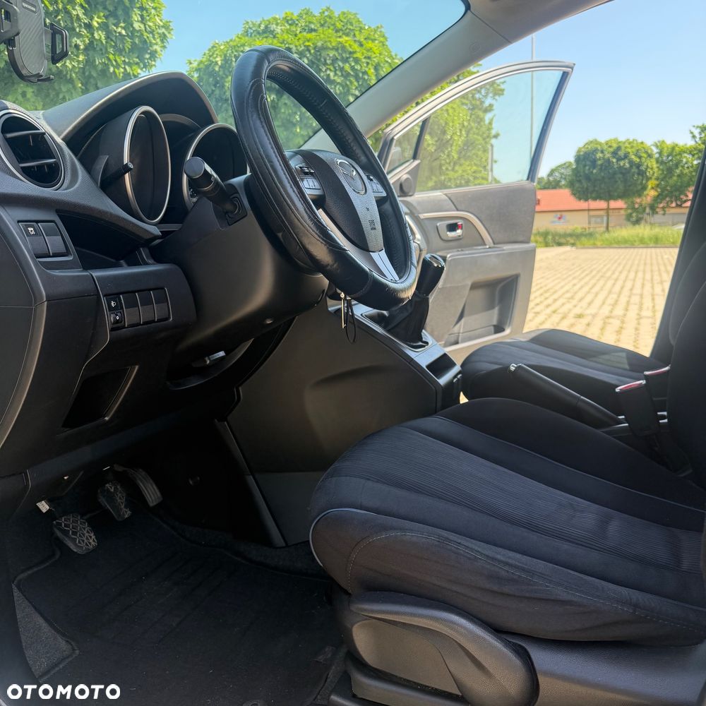 Mazda 5 1.6 CD Navi + - 12