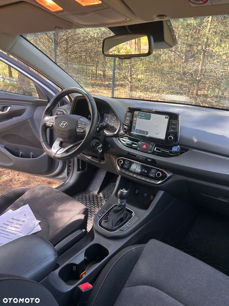 Hyundai i30 1.6 D Comfort DCT - 31