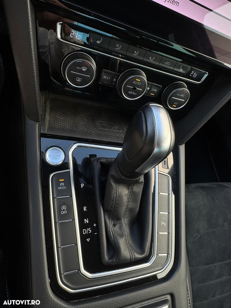 Volkswagen Passat 2.0 BiTDI DSG 4Mot Highline - 27