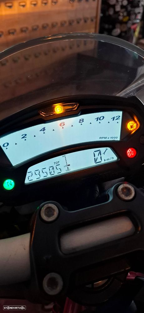 Ducati Monster - 6