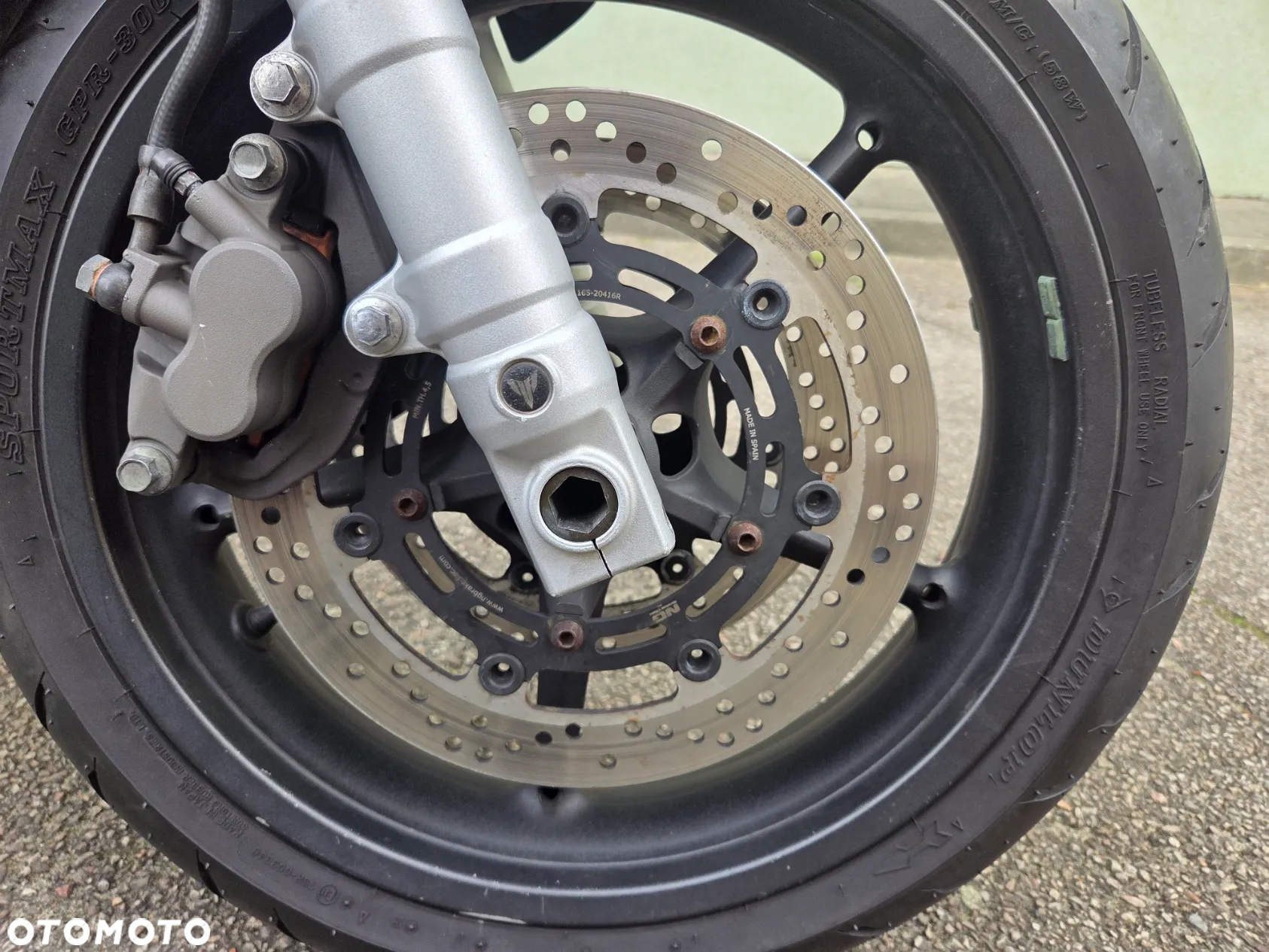 Yamaha MT - 13