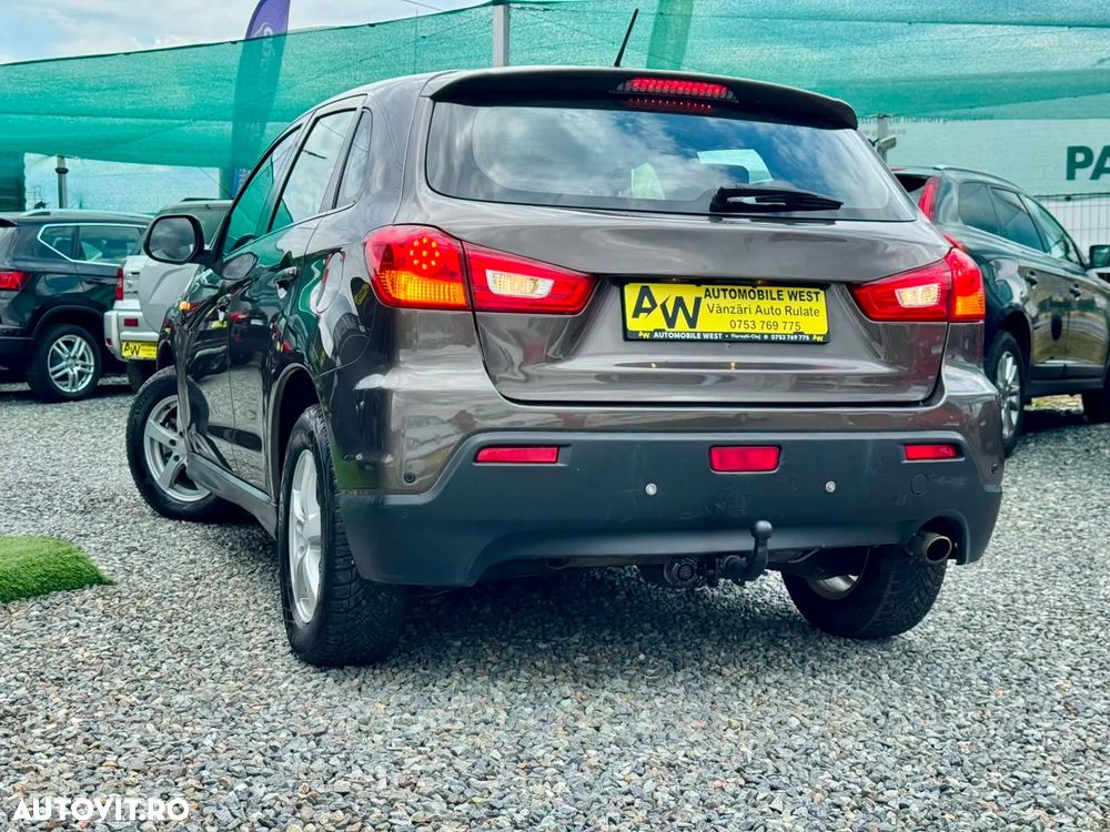 Mitsubishi ASX - 25