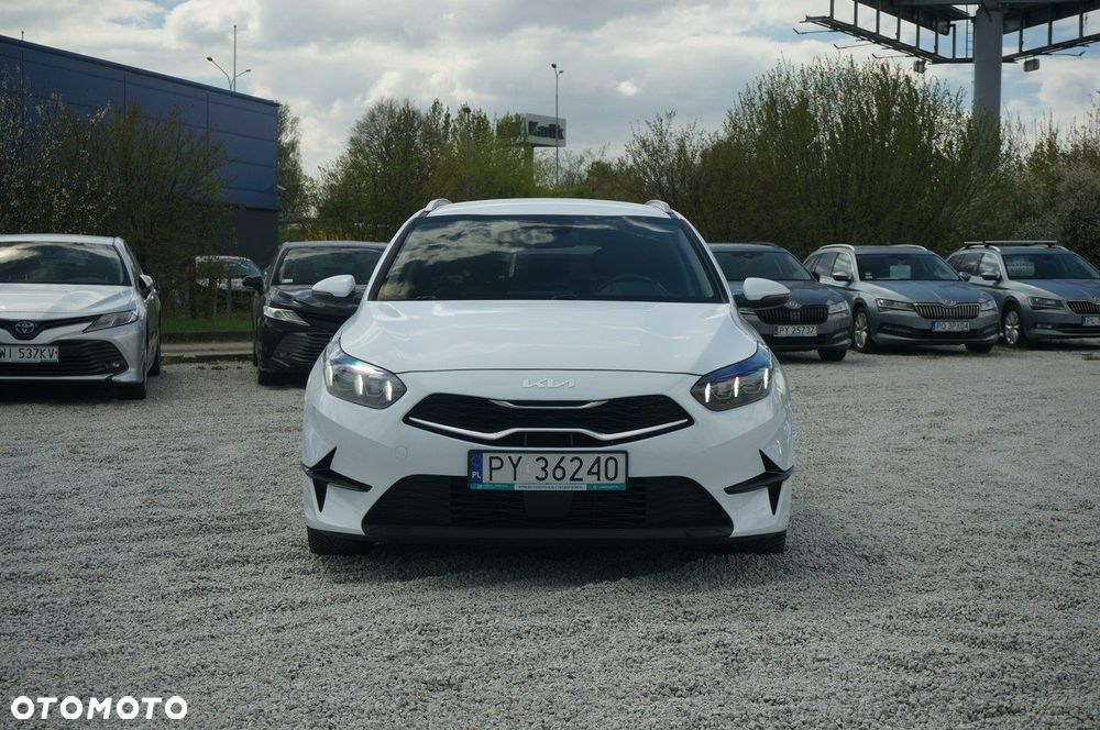 Kia Ceed 1.5 T-GDI Business Line - 4