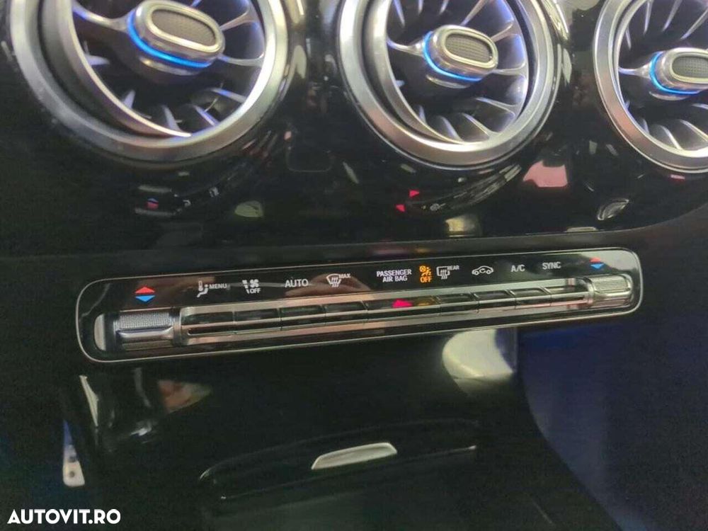 Mercedes-Benz CLA 180 7G-DCT AMG Line Advanced Plus - 11