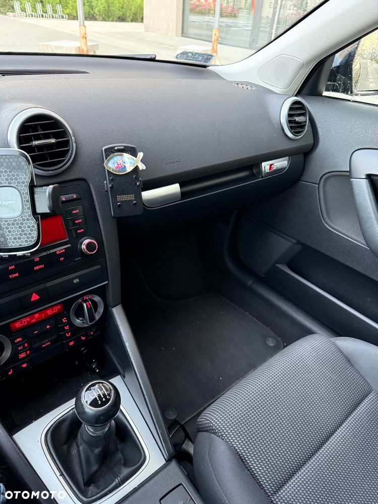 Audi A3 Sportback - 13