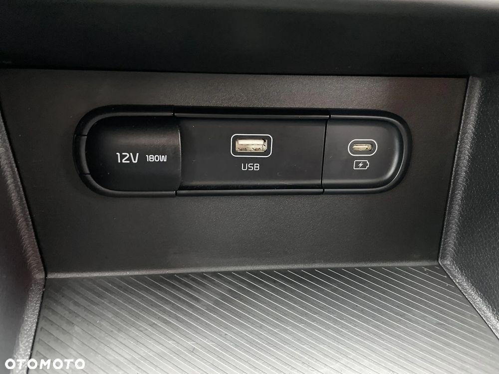 Kia Sportage 1.6 T-GDI M 2WD - 26