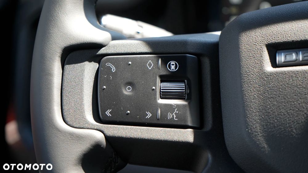 Land Rover Defender 3.0 D350 mHEV Outbound - 17