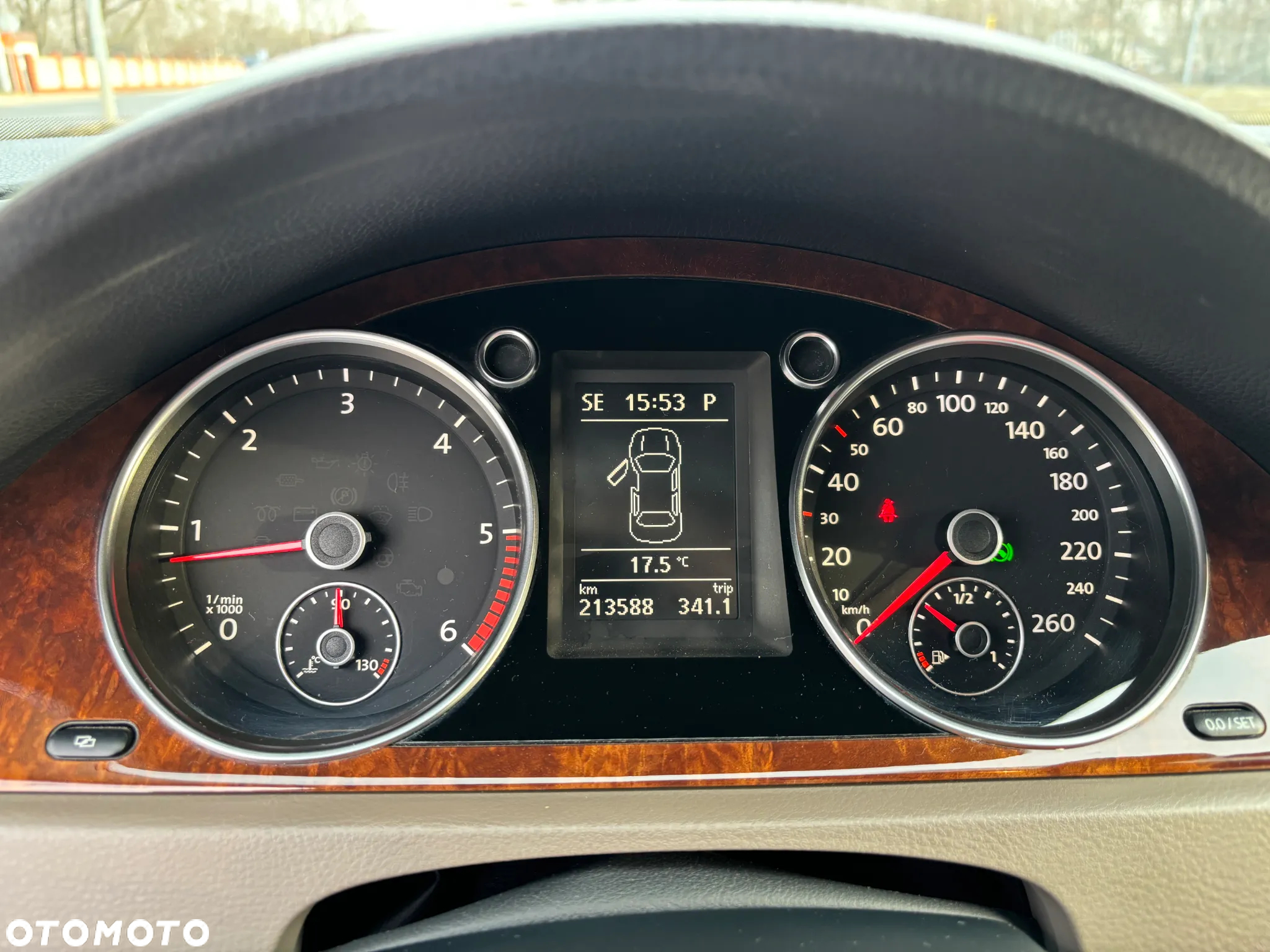 Volkswagen Passat 2.0 TDI DPF Highline DSG - 24