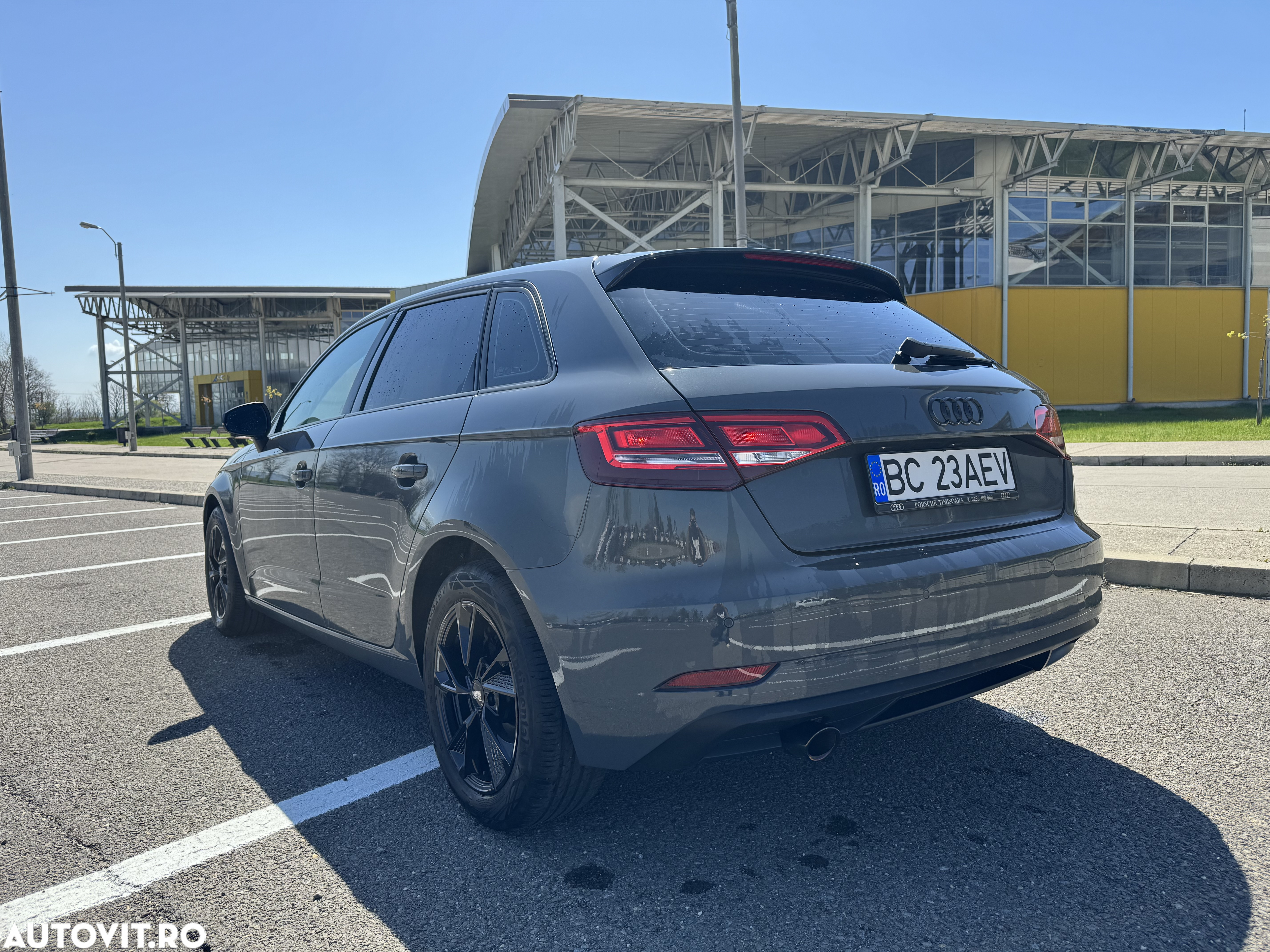 Audi A3 1.0 TFSI S tronic Basic - 3