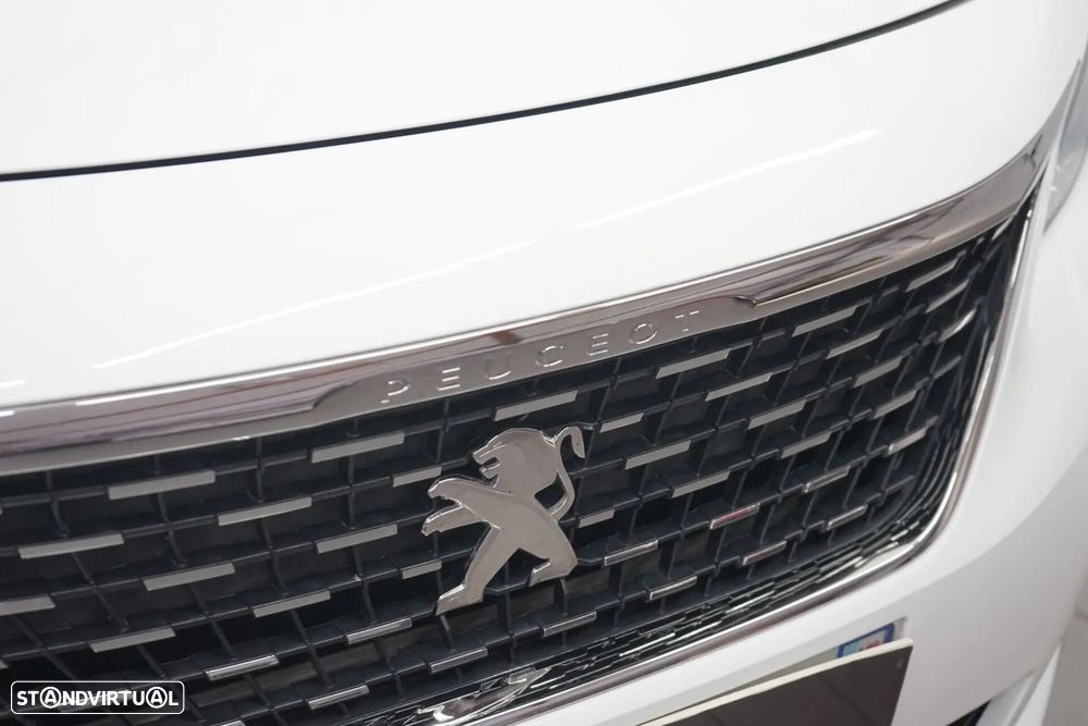 Peugeot 3008 1.2 PureTech Allure Pack EAT8 - 8