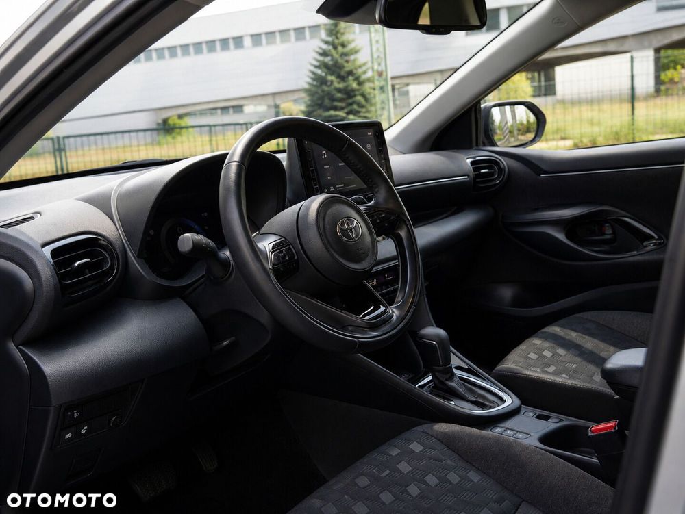 Toyota Yaris Hybrid 1.5 Style - 18