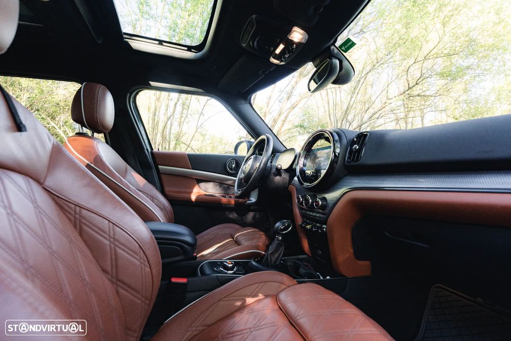 MINI Countryman Cooper SE ALL4 Auto - 23