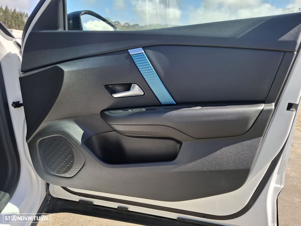 Citroën e-C4 50 kWh Feel - 40