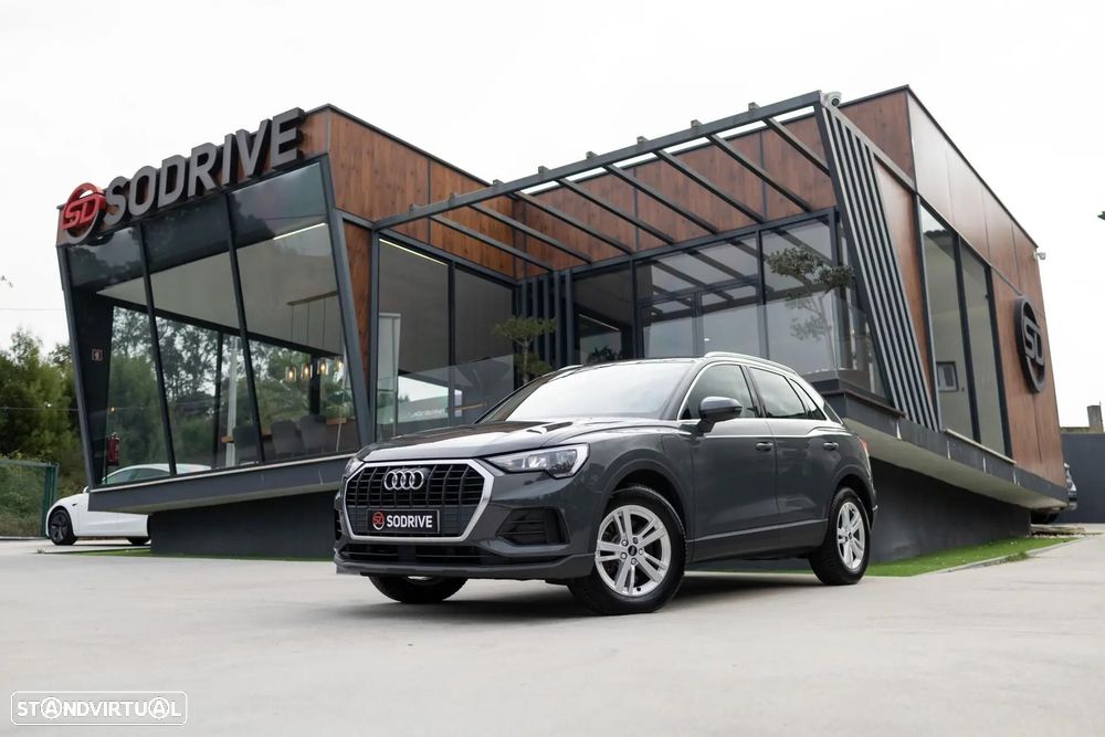 Audi Q3 45 TFSIe S tronic - 2