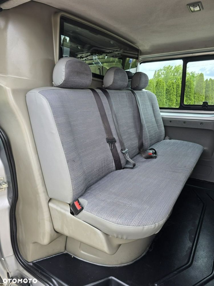 Renault Trafic - 17
