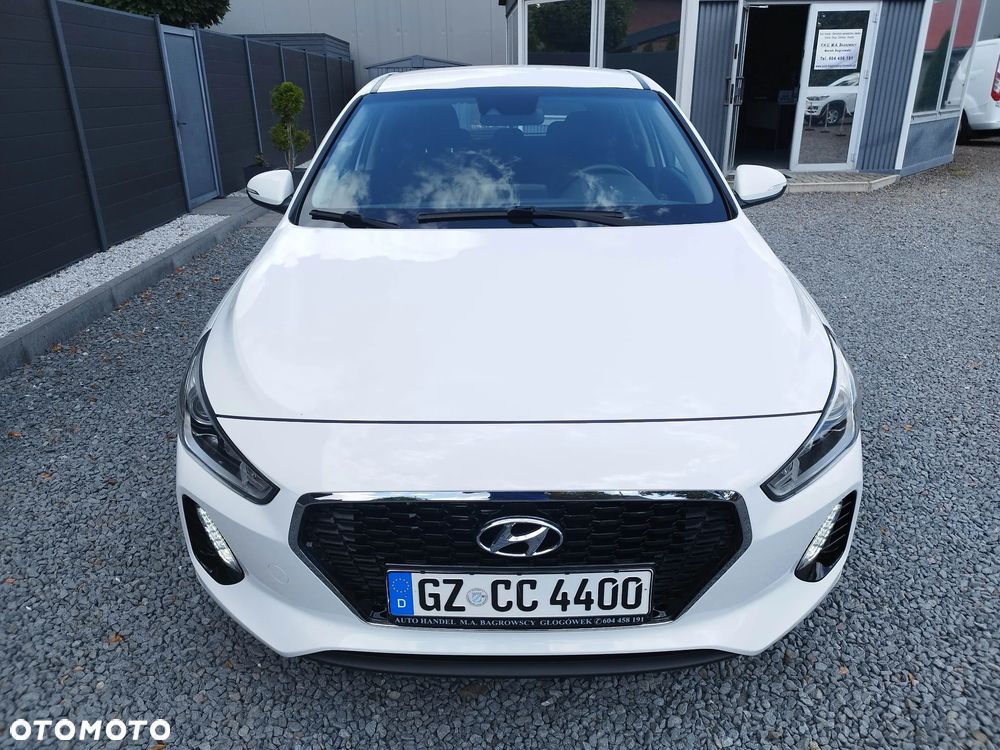 Hyundai i30 1.4 Trend - 10
