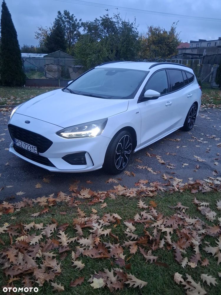 Ford Focus 2020 photo 2