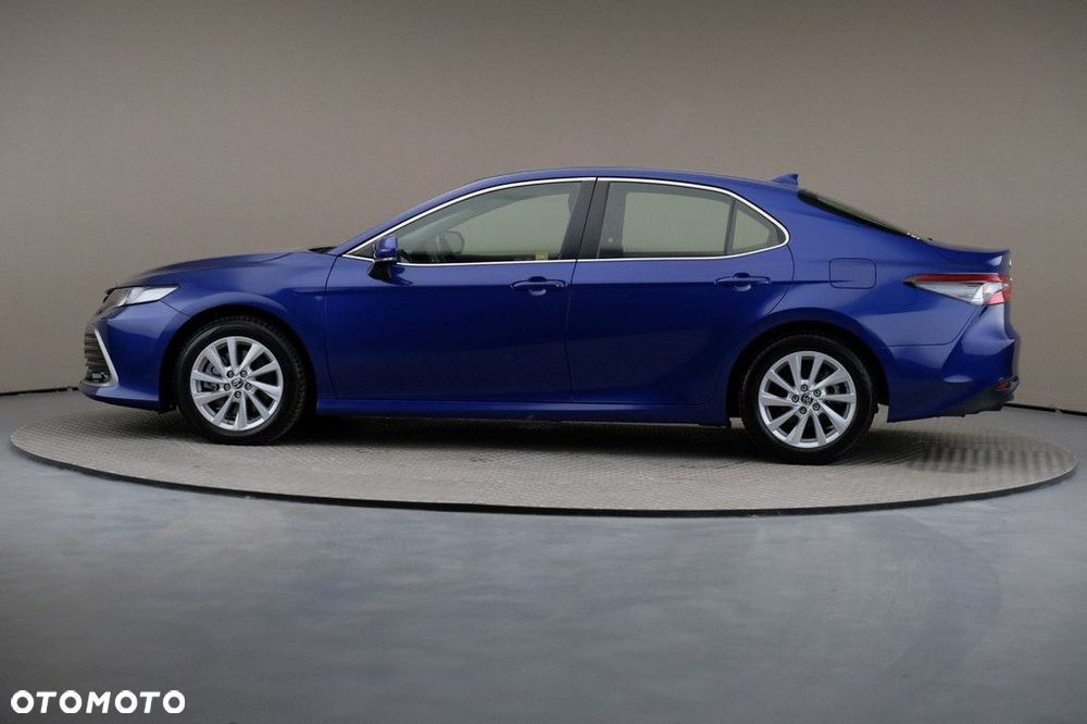 Toyota Camry 2.5 Hybrid Comfort CVT - 4