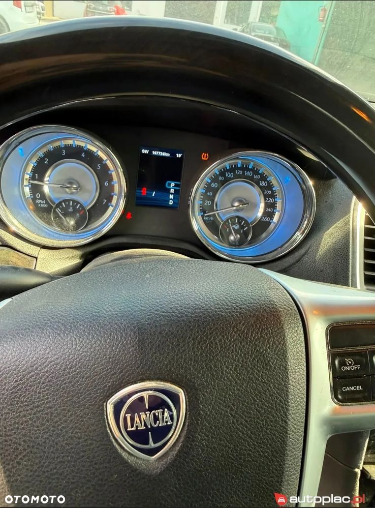Lancia Thema - 10