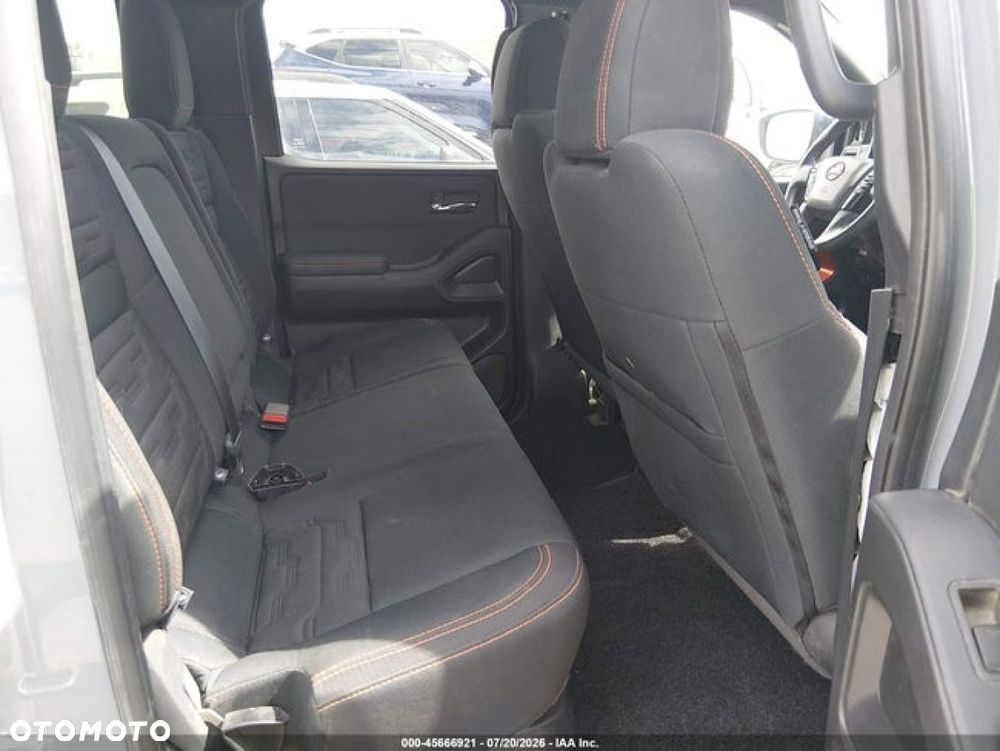 Nissan Frontier - 14