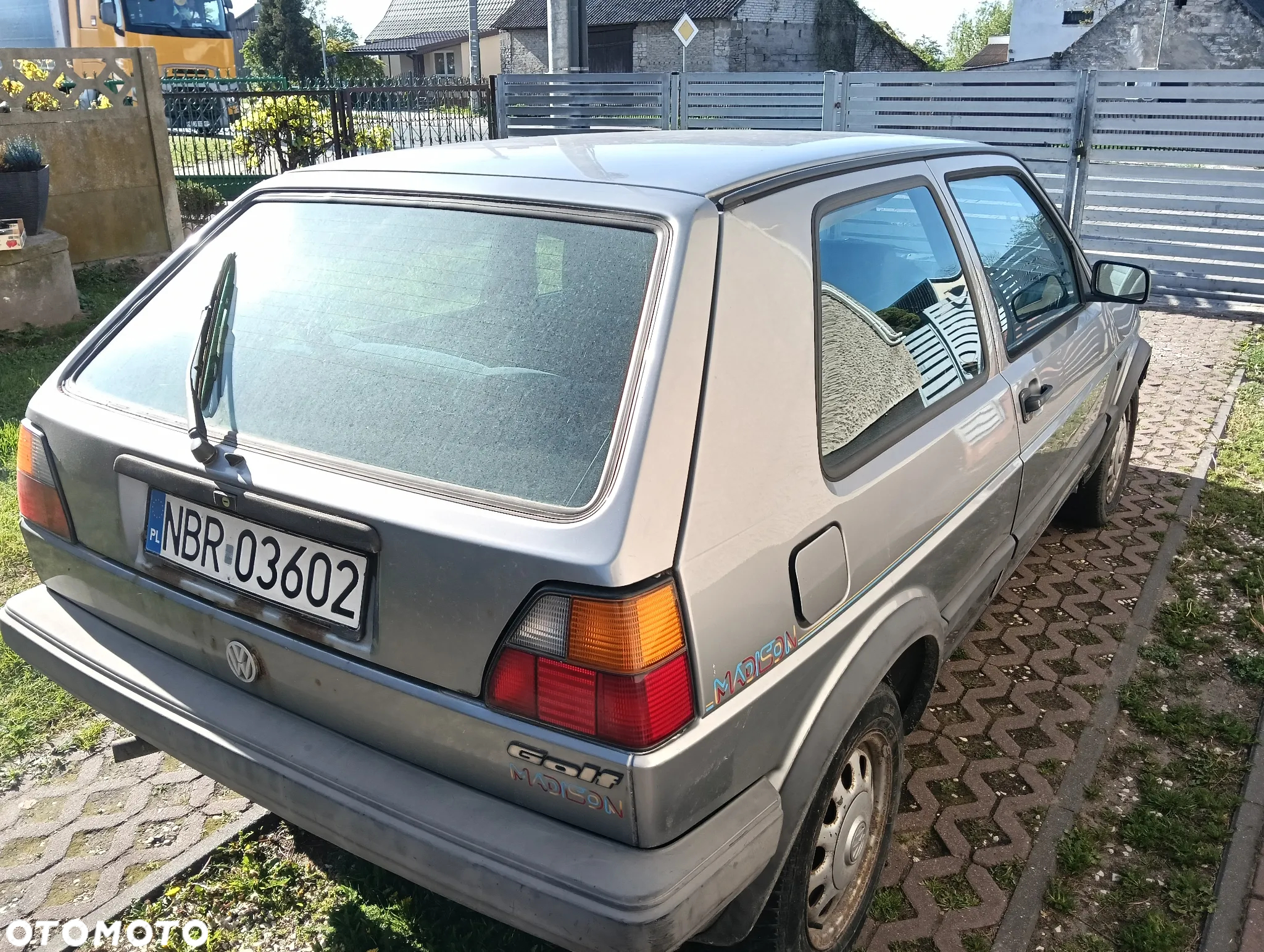Volkswagen Golf 1.3 CL - 4