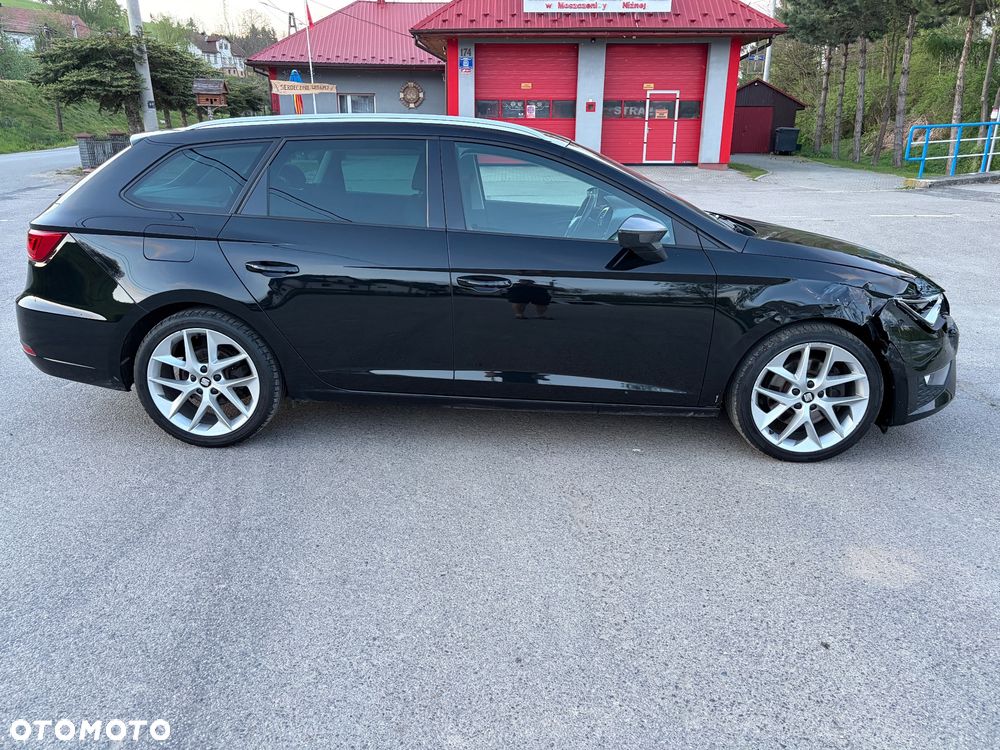 Seat Leon Sportstourer 2.0 TDI FR S&S EU6 - 13