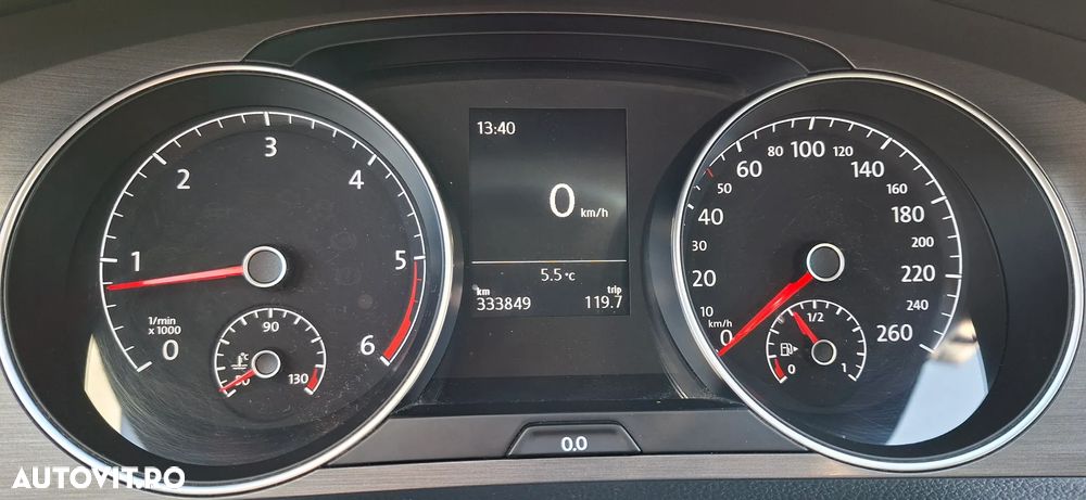 Volkswagen Golf 1.6 TDI DPF BlueMotion Technology Highline - 15