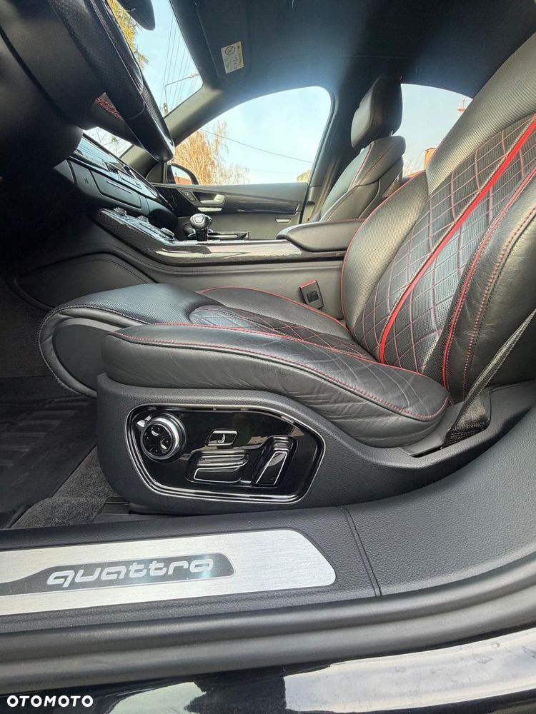 Audi A8 - 5
