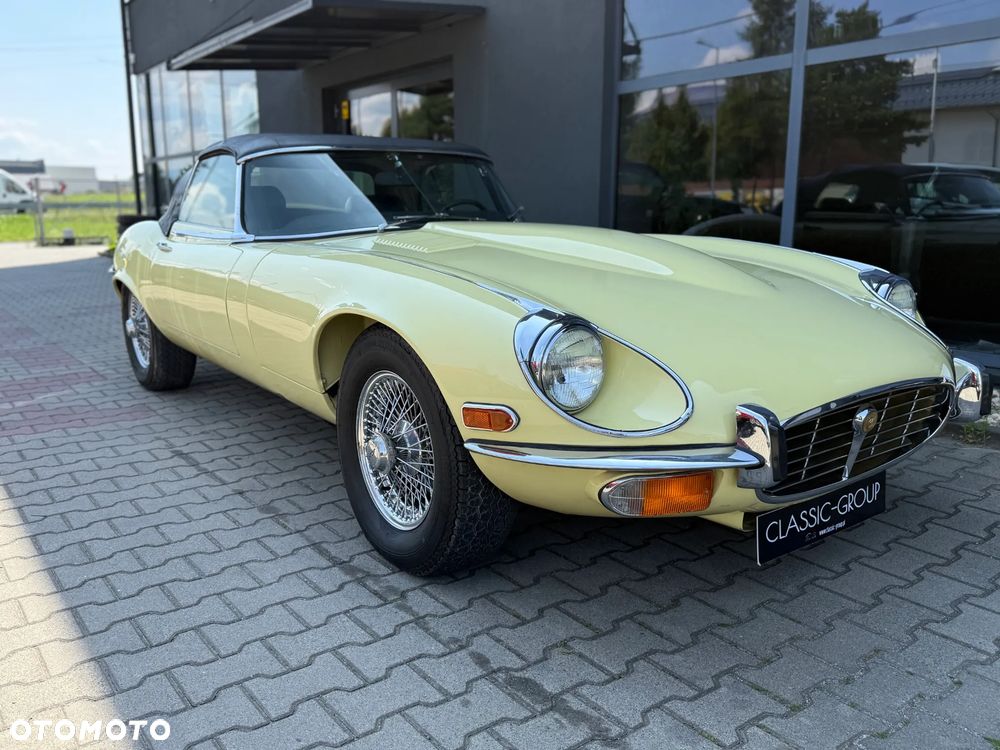 Jaguar E-Type - 3
