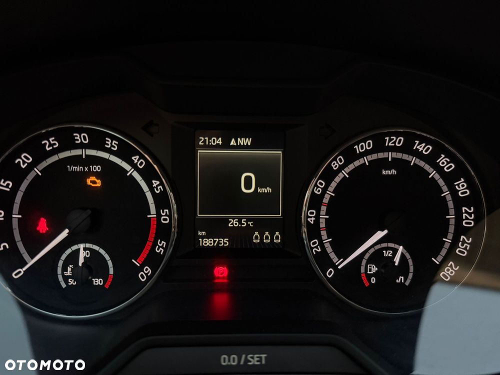 Skoda Octavia 2.0 TDI RS - 20