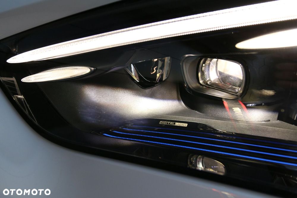 Mercedes-Benz CLE - 18