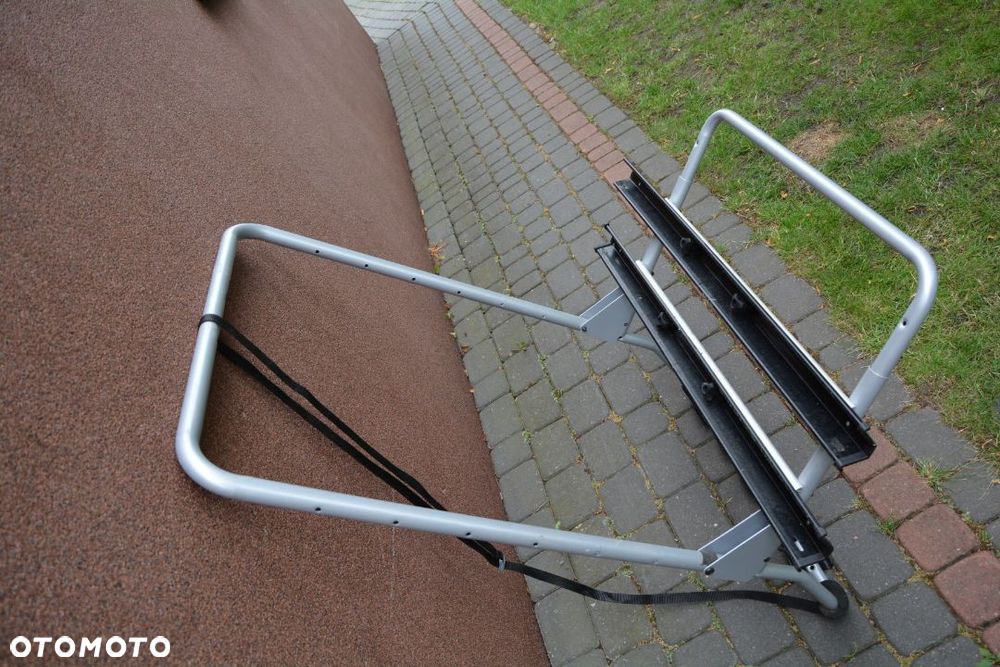 Camper bagażnik na 3 rowery na tylną klape Thule - 2