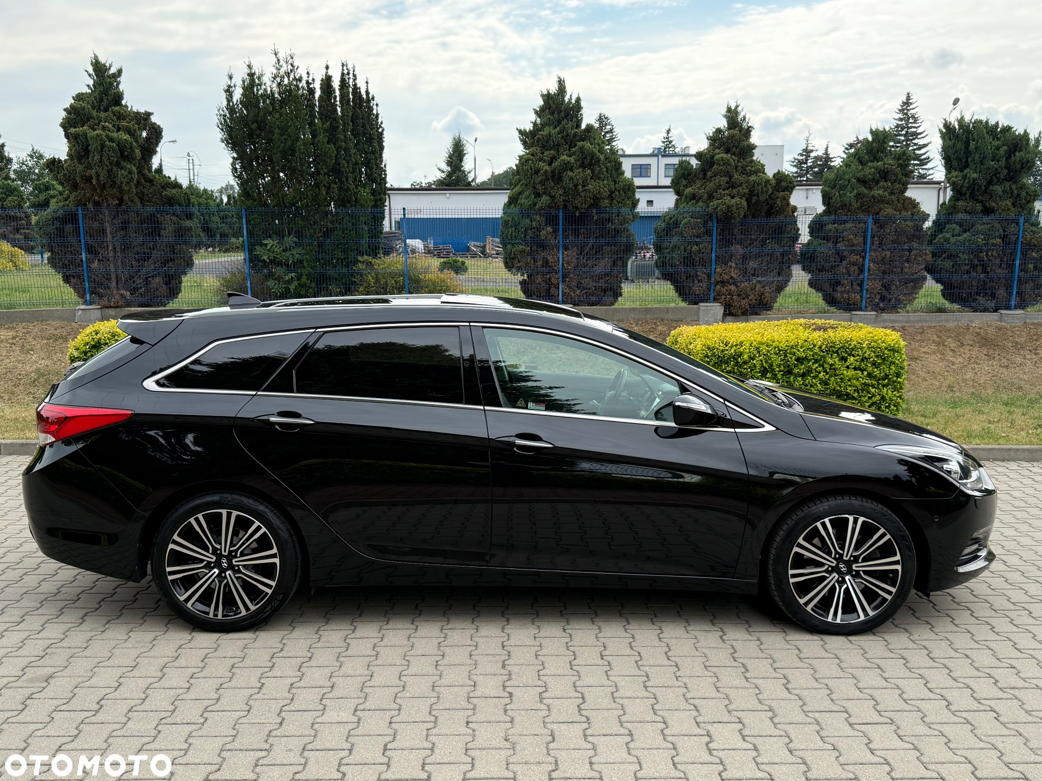 Hyundai i40 Kombi 1.7 CRDi Premium - 4