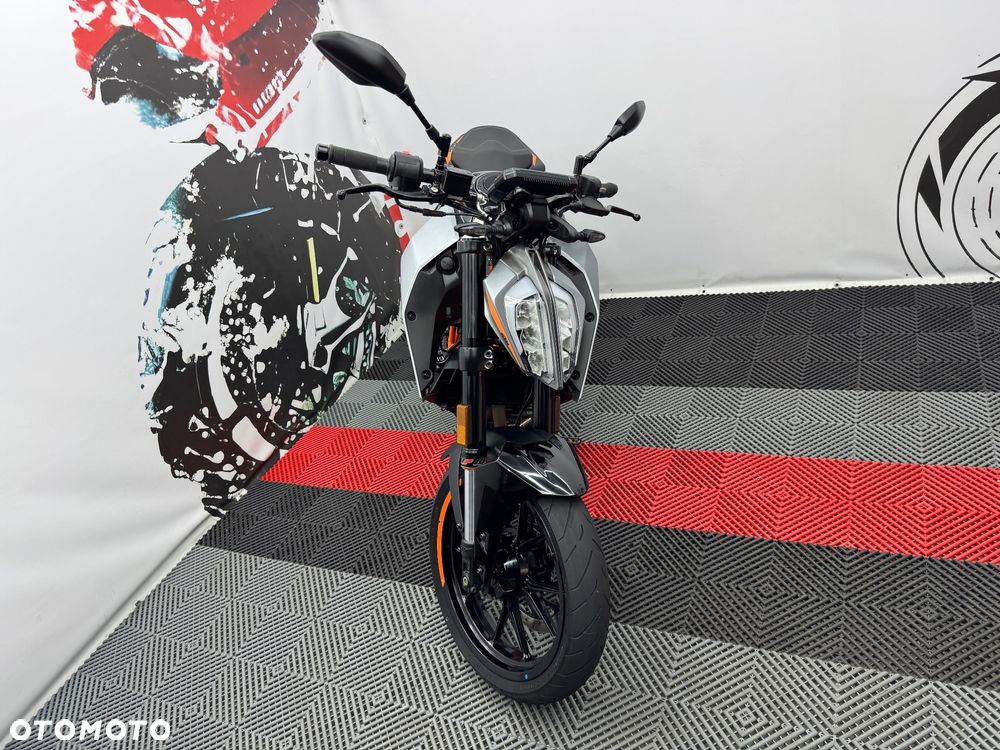 KTM Duke - 34