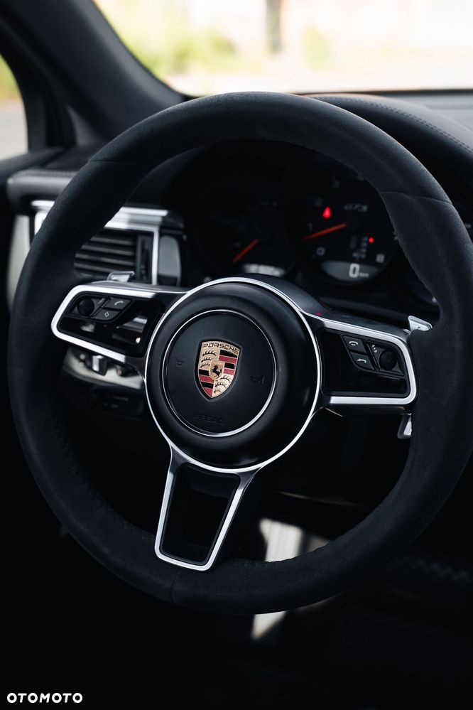 Porsche Macan GTS PDK - 8