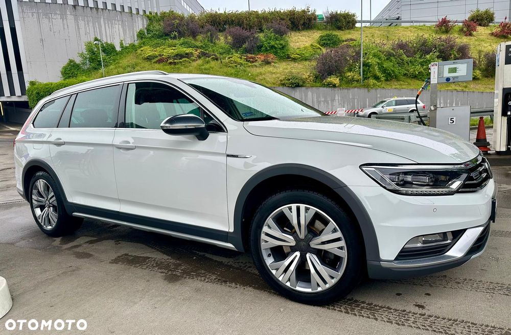 Volkswagen Passat Alltrack 2.0 TSI BMT 4Mot DSG - 3