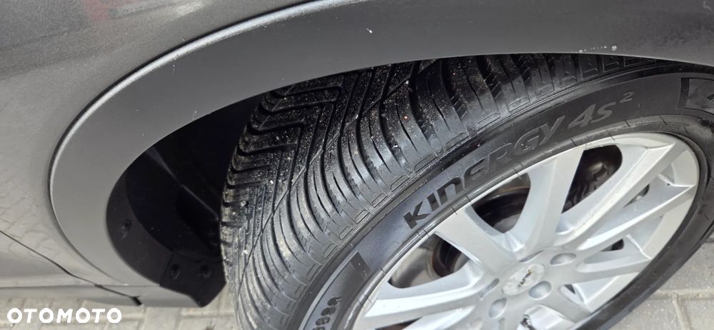 Ford Kuga 1.5 EcoBoost 2x4 Cool & Connect - 20
