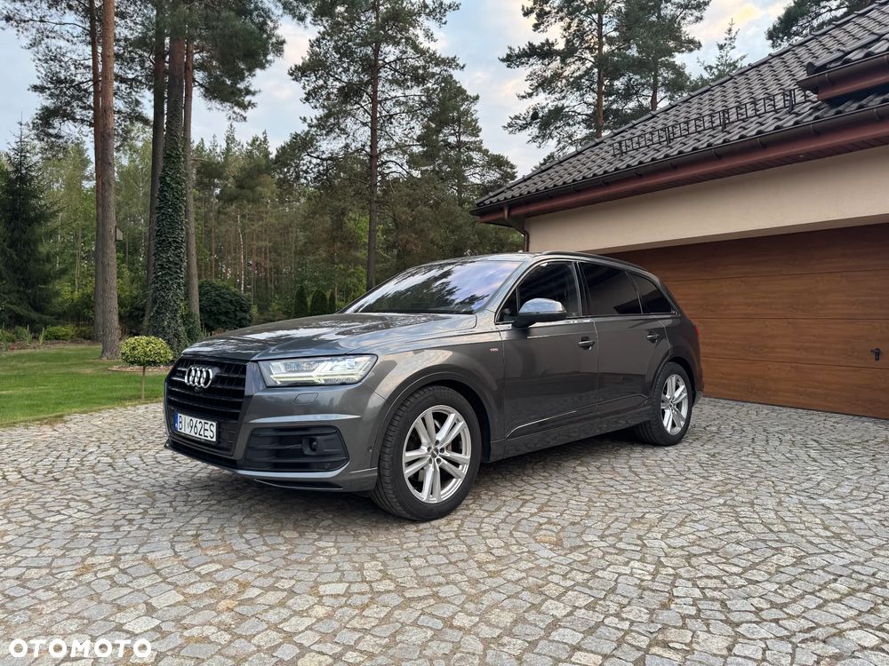Audi Q7 - 3