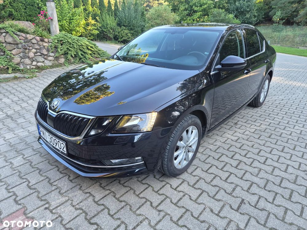 Skoda Octavia 1.6 TDI DSG Drive - 1