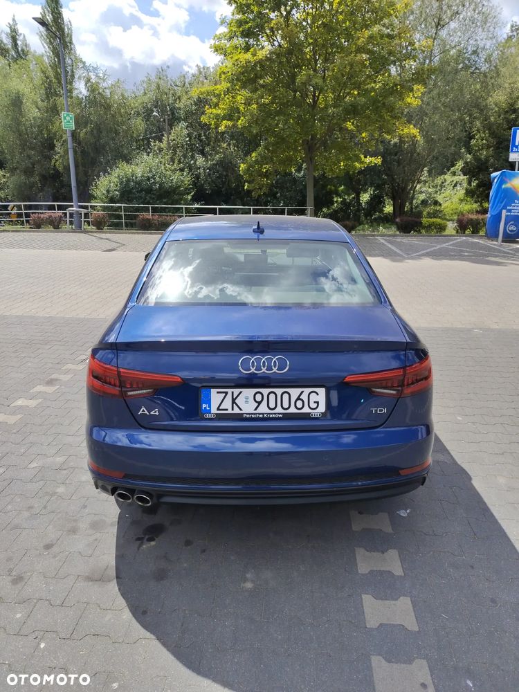 Audi A4 Limousine 2.0 TDI S tronic - 18