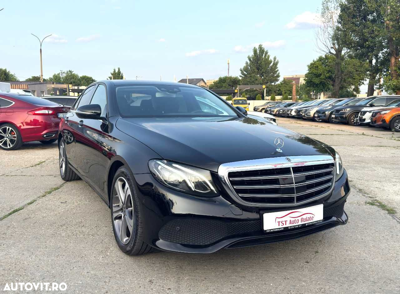 Mercedes-Benz E - 11