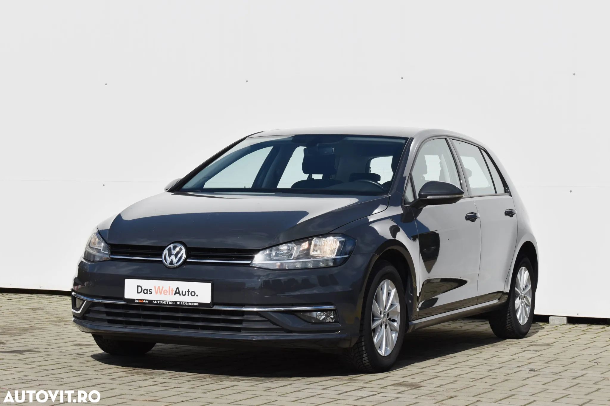 Volkswagen Golf 1.6 TDI Comfortline - 1