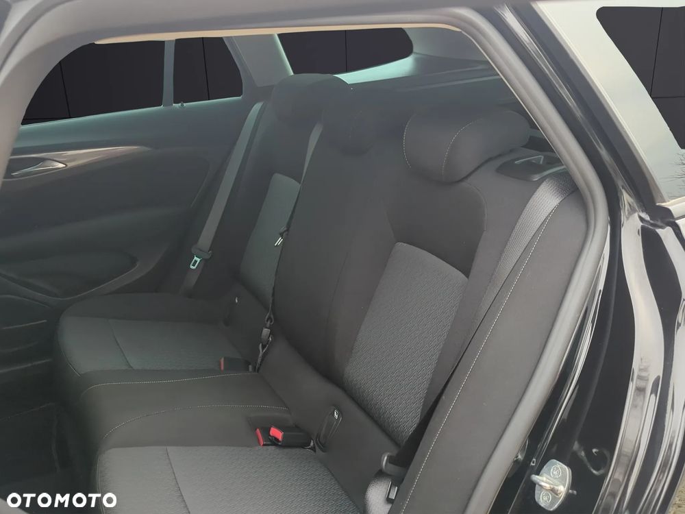 Opel Insignia 2.0 CDTI Innovation S&S - 21