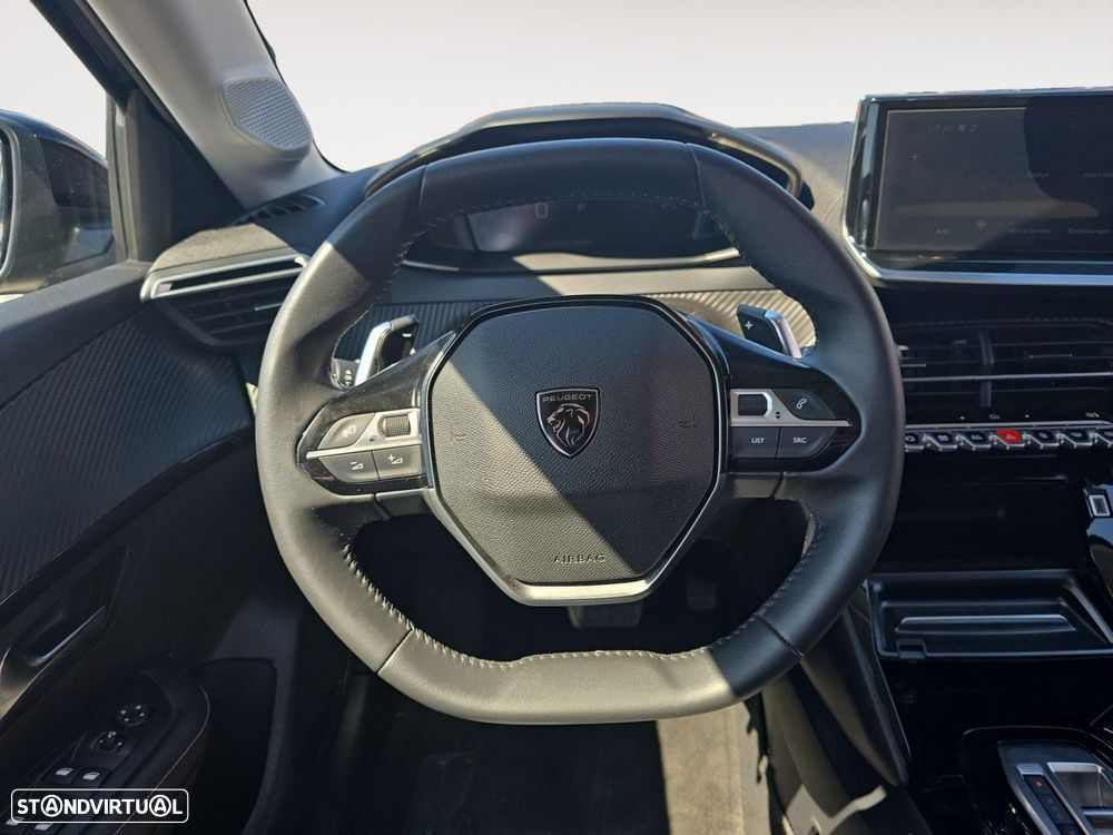 Peugeot 208 1.2 Hybrid Allure e-DCS6 - 12