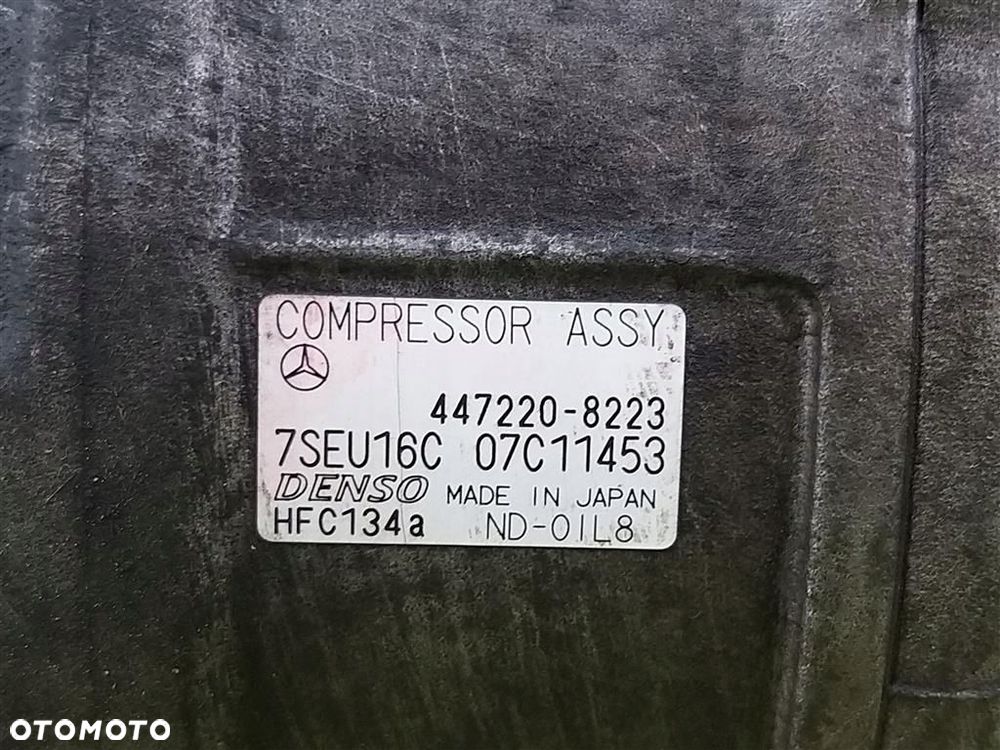 Sprężarka klimatyzacji Mercedes C-klasa W203 2000-2007 2,0 B - 8