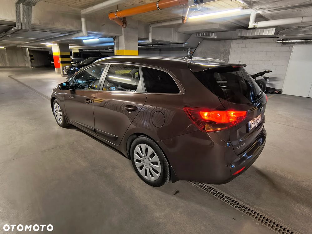 Kia Ceed 1.6 CRDi L - 8