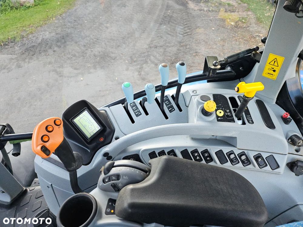 New Holland T7 250 - 6