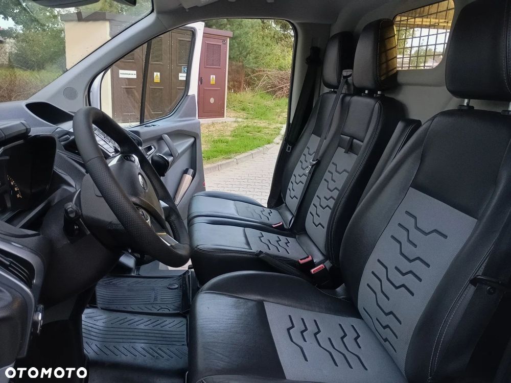 Ford Transit custom - 28
