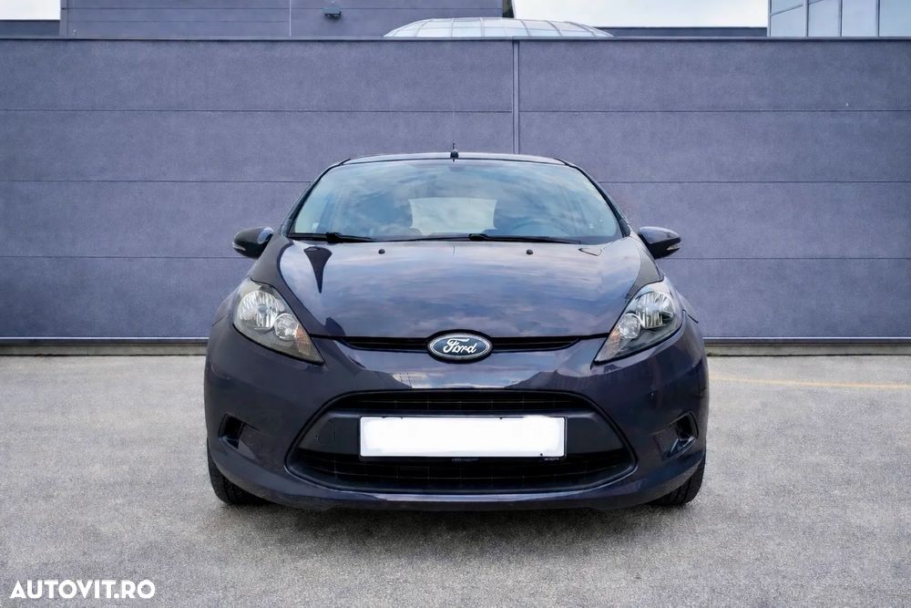 Ford Fiesta 1.6 TDCI Champions Edition - 1